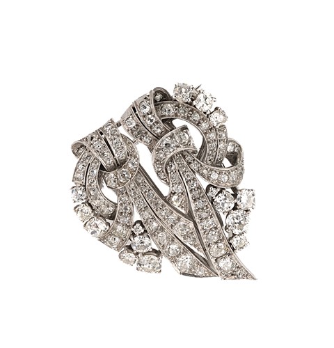 Lot 212 - A mid 20th century diamond double clip brooch