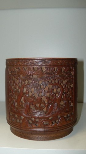 Lot 185 - A 19th century bamboo brush pot