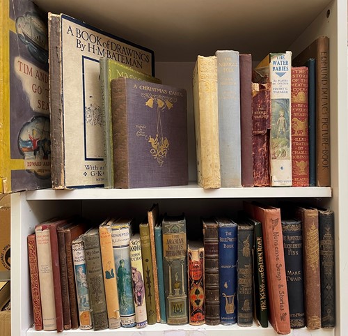 Lot 433 - Children's literature.