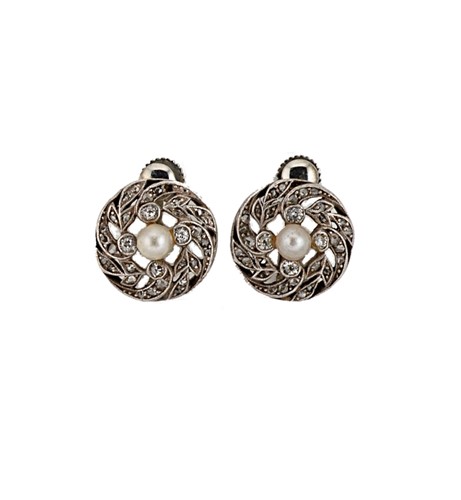 Lot 120 - A pair of Edwardian pearl and diamond ear studs