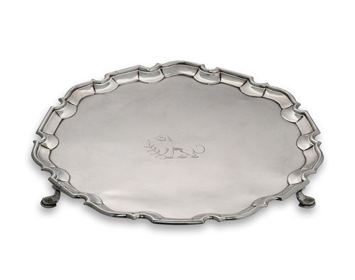 Lot 325 - A George III silver salver