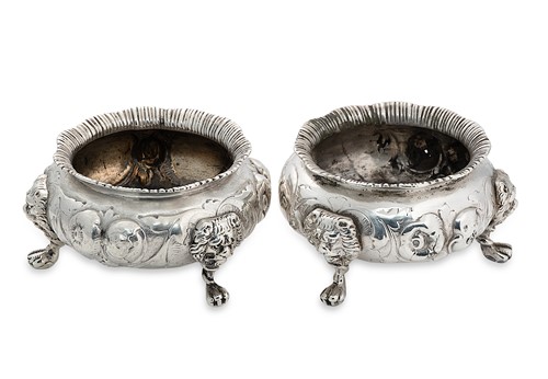 Lot 361 - A pair of Victorian open salt cellars