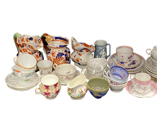 Lot 200 - A quantity of various ceramics, to include...