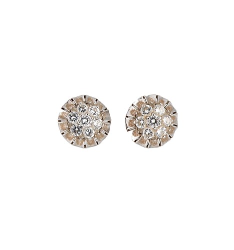 Lot 188 - A pair of diamond cluster ear studs