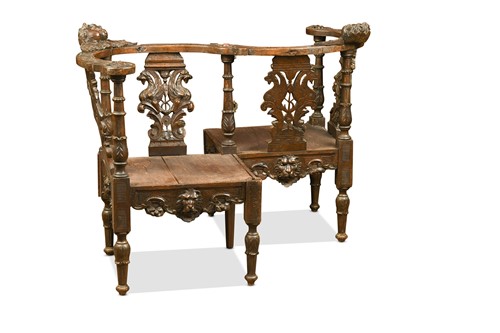 Lot 465A - A Baroque style walnut conversation chair, 19th century