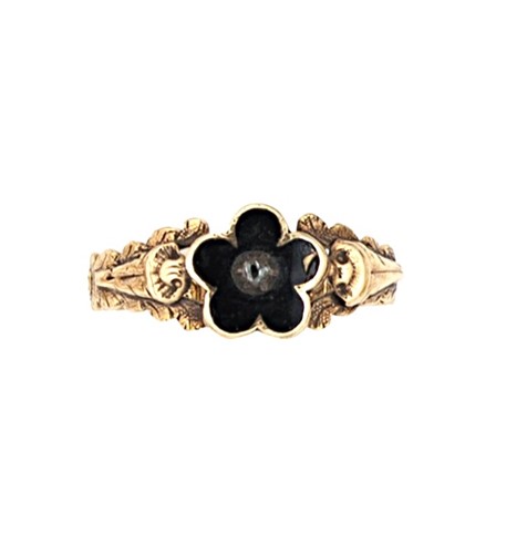 Lot 80 - A Georgian mourning ring