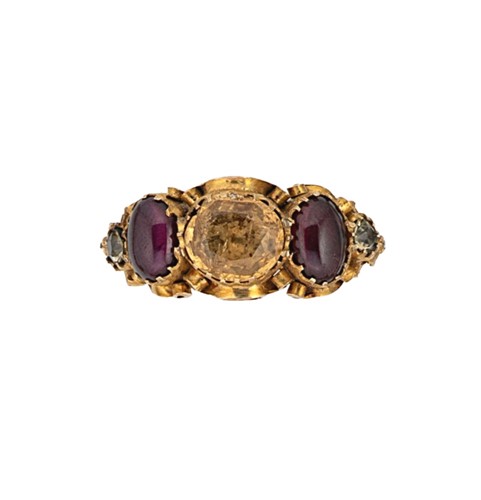 Lot 36 - A 19th century gemset ring