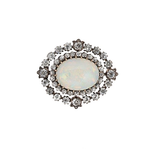 Lot 199 - A late Victorian opal and diamond brooch