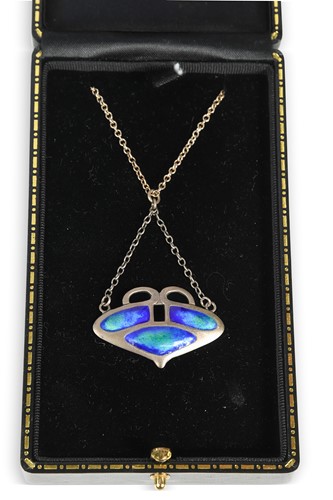 Lot 99 - A Joseph Cook & Son enamelled Art Nouveau necklace