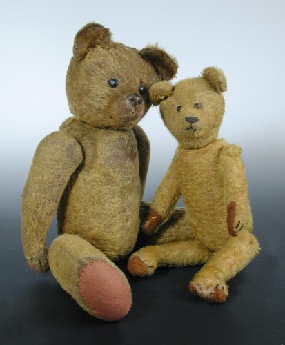 Lot 174 - Two early 20th century teddy bears, possibly...