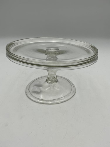 Lot 7 - A late 18th or early 19th century hand blown...