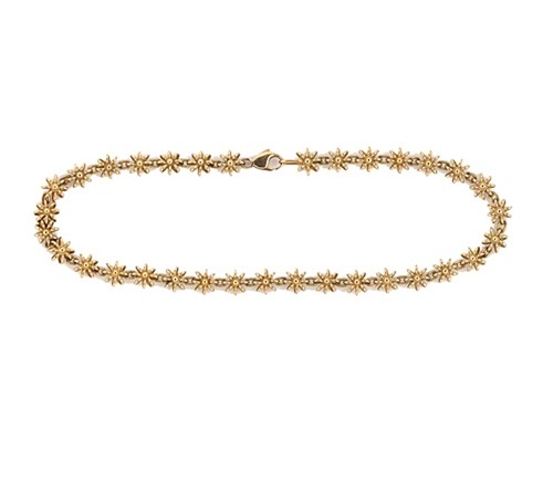 Lot 8 - A daisy bracelet