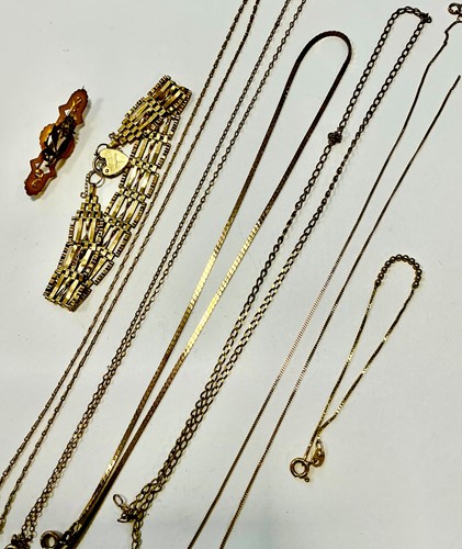 Lot 336 - Three chains assessed as 9ct gold, two broken...