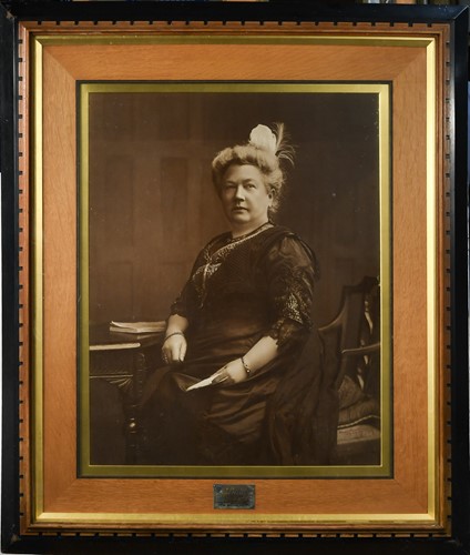 Lot 522 - A large black and white photograph of Mrs...