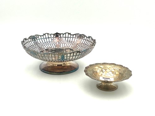 Lot 53 - A pierced silver pedestal bowl together with a small Mappin & Webb silver 'scale' dish