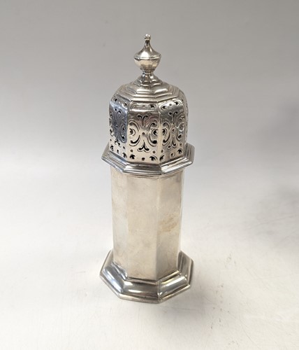 Lot 97 - A George VI silver sugar sifter