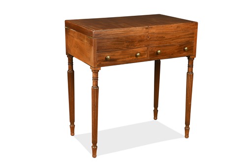Lot 548 - A Regency mahogany dressing table