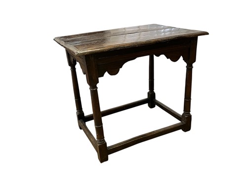 Lot 525 - An oak rectangular side table, late 17th...