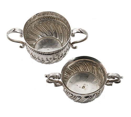 Lot 299 - Two miniature silver porringers
