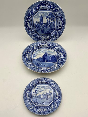 Lot 4 - Three 19th century blue and white transfer...