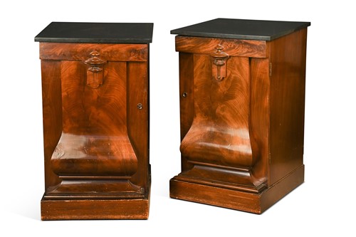 Lot 615 - A pair of William IV mahogany pedestal cabinets