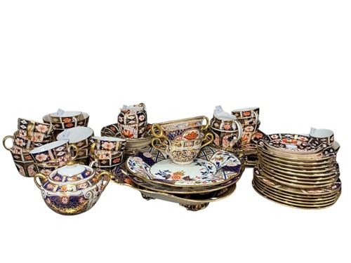 Lot 41 - Royal Crown Derby tea and coffee wares, Imari...