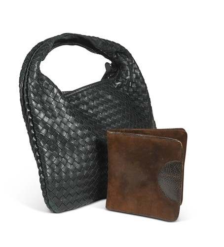 Lot 116 - A Bottega Veneta black leather intrecciato hobo bag