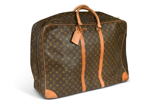 Lot 122 - A large Louis Vuitton Sirius 50 travel bag