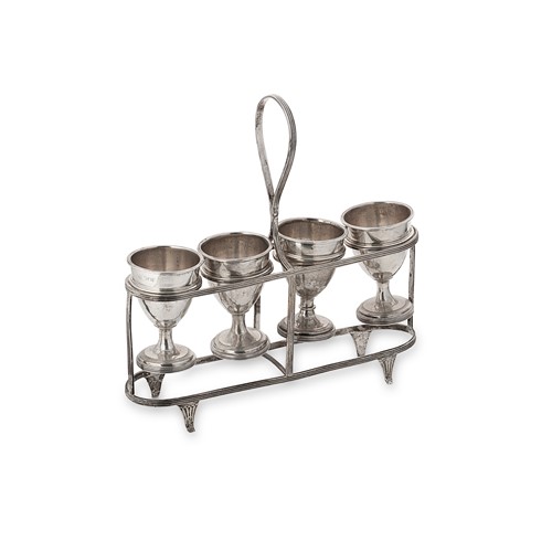 Lot 336 - A George III silver egg cruet