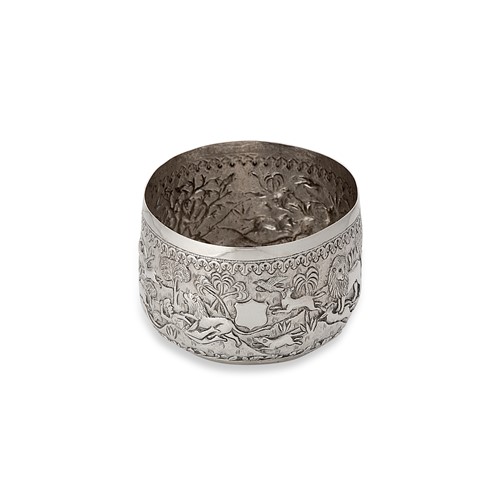 Lot 444 - An Indian silver bowl