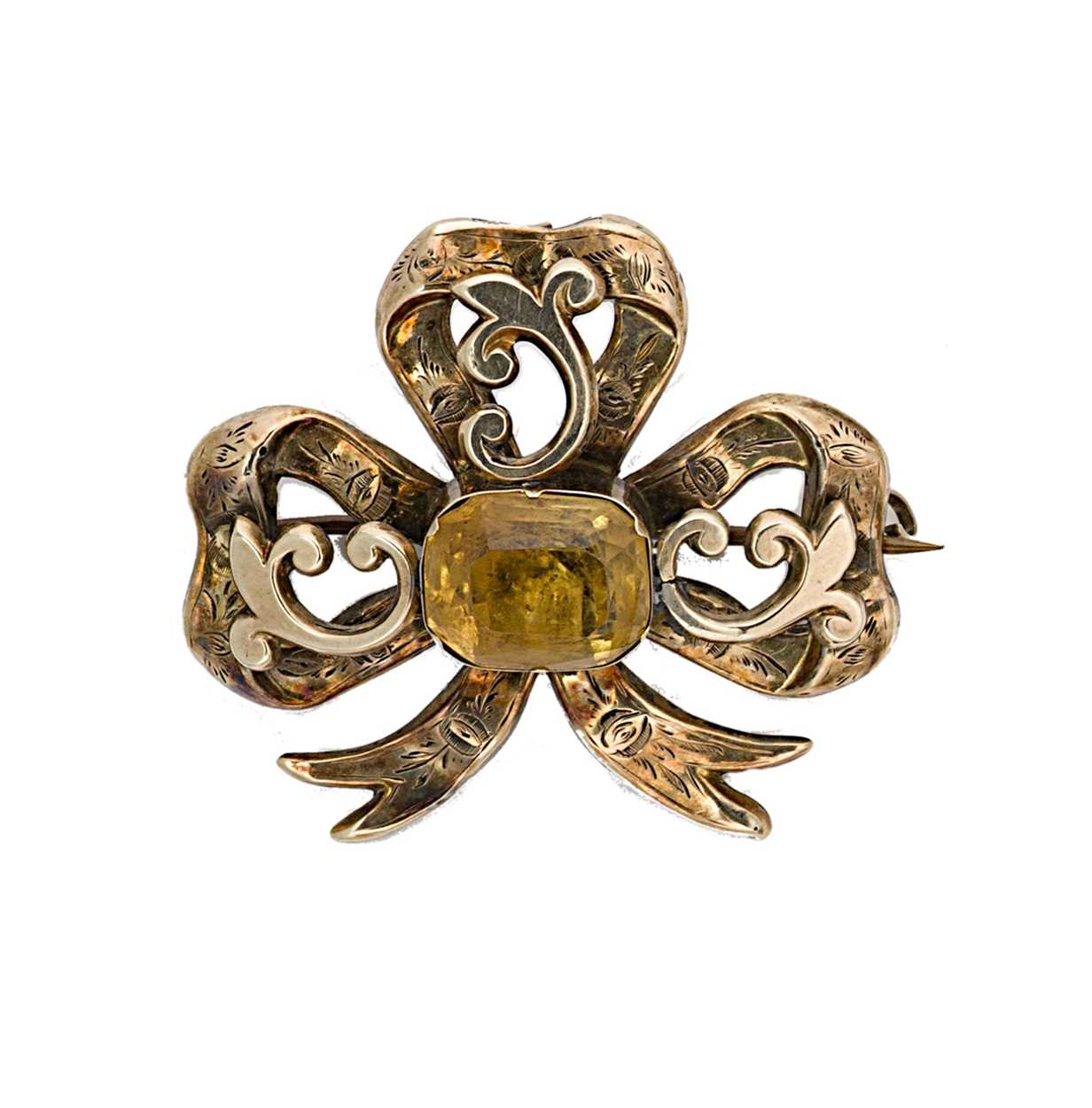 Lot 10 - A Victorian citrine bow brooch
