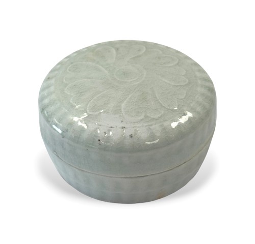 Lot 17 - A Chinese Qingbai porcelain box and cover, Song Dynasty