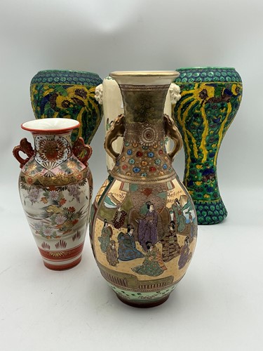 Lot 44 - Various Chinese and Japanese vases, 20th...