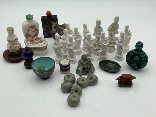 Lot 70 - Various Chinese snuff bottles, to include a...