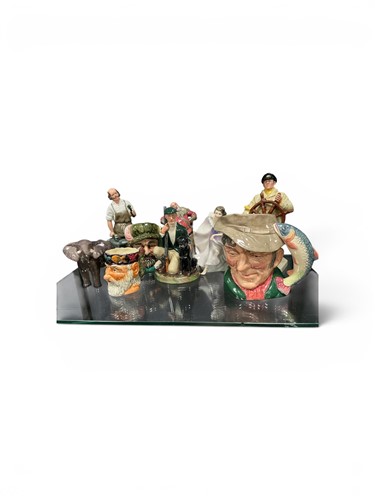 Lot 109 - A collection of Royal Doulton figurines to...
