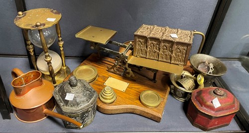 Lot 128 - A wooden base weighing scale, early 20th century