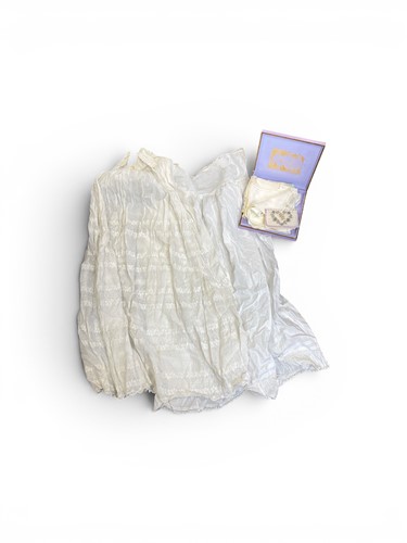 Lot 184 - A quantity of various Victorian and later lace...