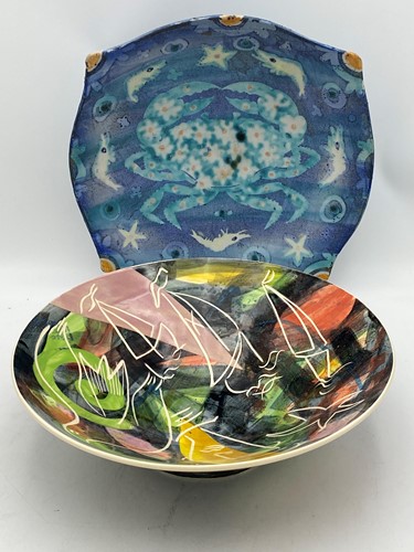 Lot 29 - A large bowl by Jean Paul Landreau (b. 1953),...