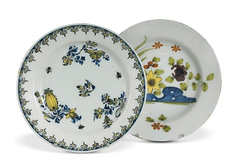 Lot 373 - A Delft Liverpool Fazackerly plate, circa 1770