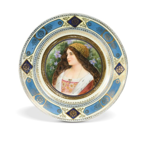 Lot 589 - A Berlin porcelain cabinet plate