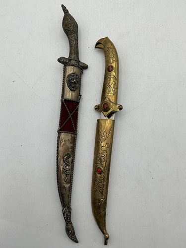 Lot 117 - Two antique Indian/Persian daggers