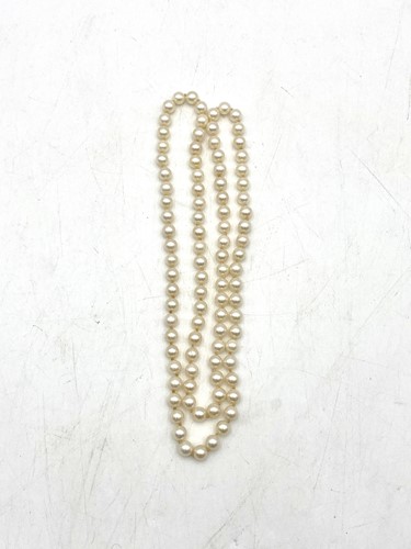 Lot 188 - A cultured freshwater pearl necklace, length 78cm