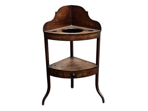 Lot 648 - A Regency mahogany corner washstand 105 x 59 x...
