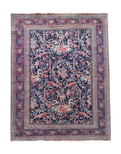 Lot 606 - A Sultanabad rug, circa 1930