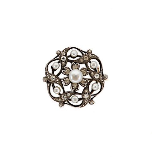 Lot 184 - A Victorian cultured pearl and diamond brooch
