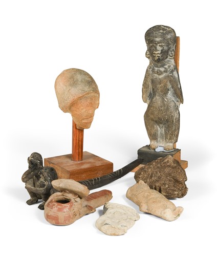 Lot 496 - A group of seven Pre-Columbian artefacts