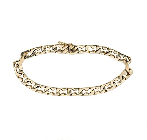 Lot 197 - A 9ct gold fancy curb bracelet