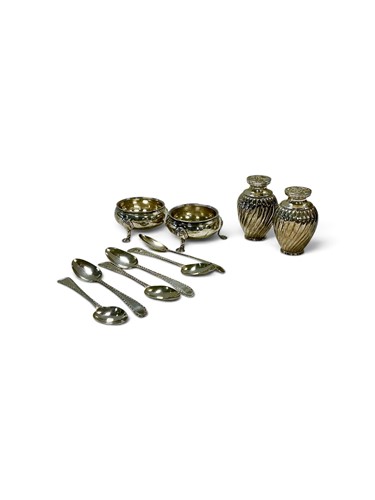 Lot 276 - A pair of Victorian silver spirally fluted...