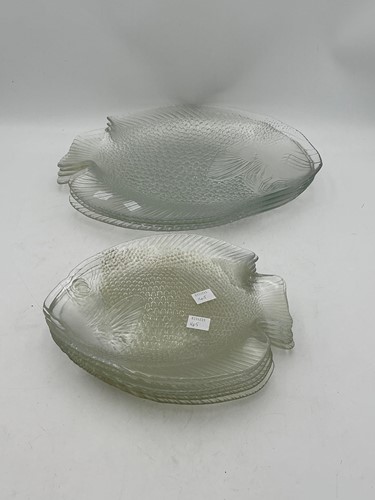 Lot 49 - A set of Arcoroc France moulded glass serving...