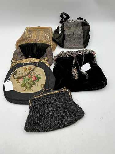 Lot 130 - A collection of beaded evening bags mainly...